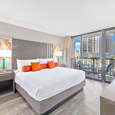 Renovated With City View At Aqua Palms Waikiki Honolulu Bagian luar foto