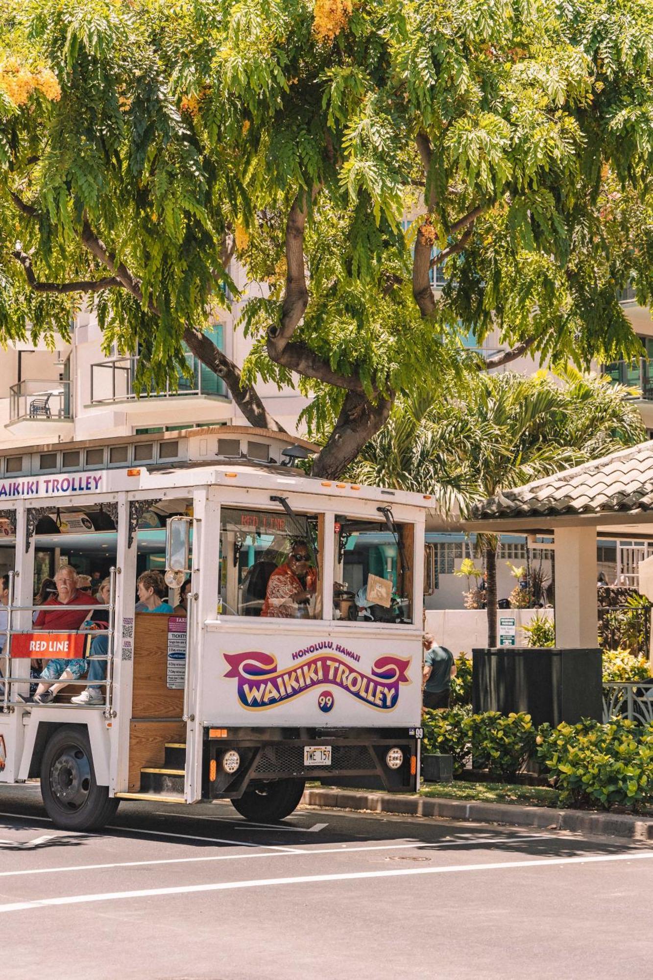 Renovated With City View At Aqua Palms Waikiki Honolulu Bagian luar foto